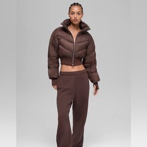 Alo yoga Cropped Atmosphere Puffer NWT sz S